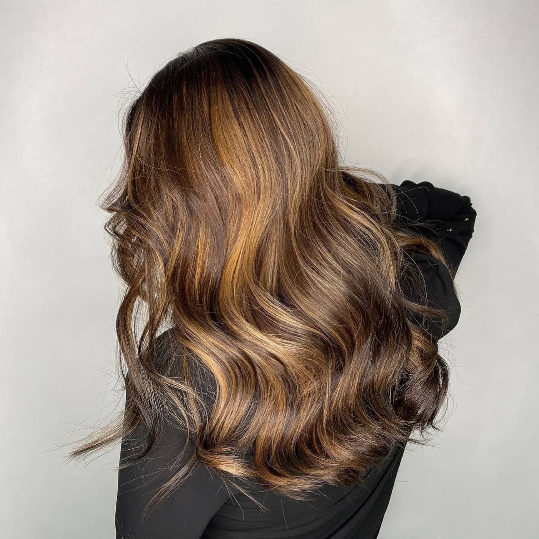 Brown hair with lowlights - warm highlights