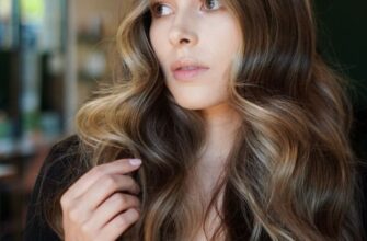 Voluminous balayage on brown hair