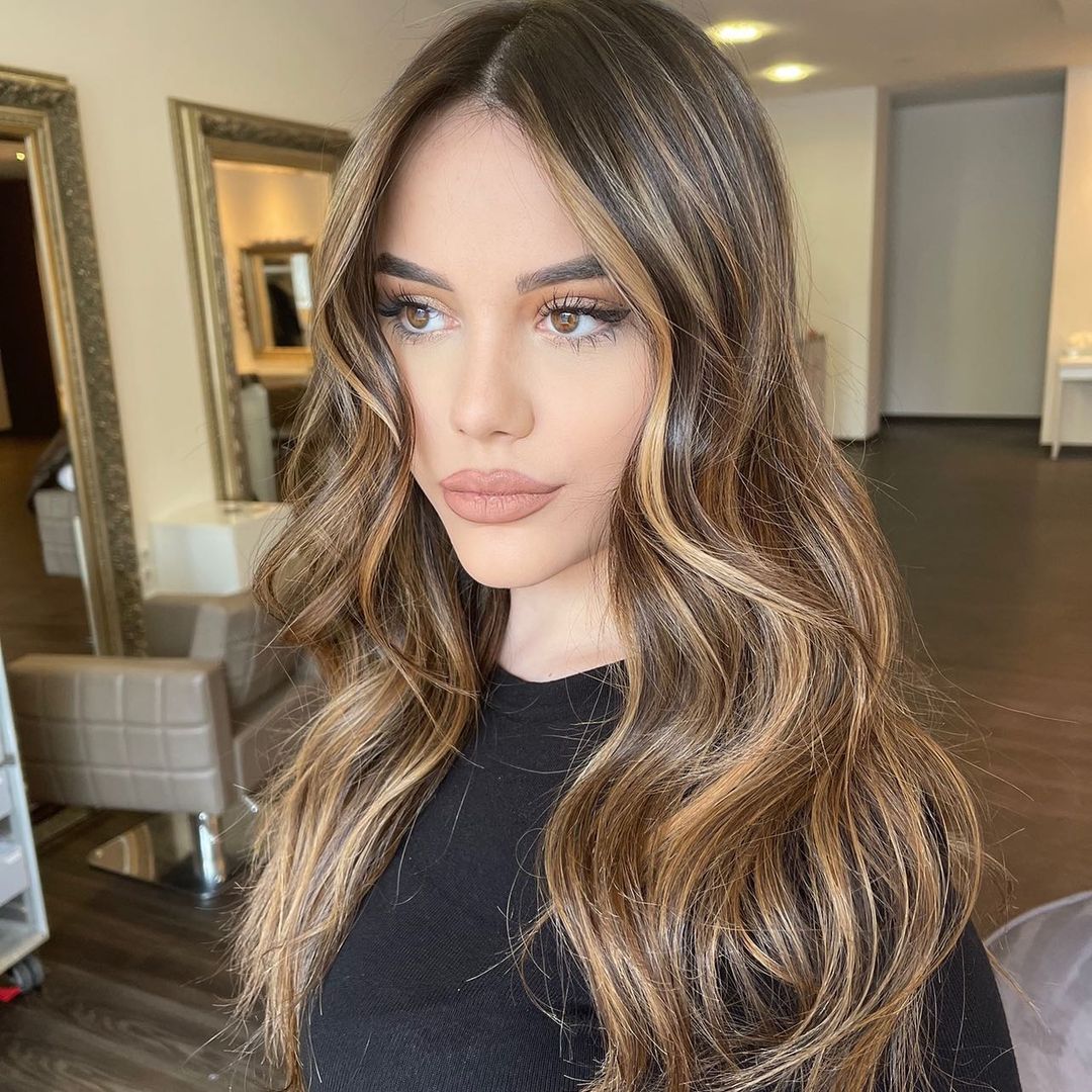 What is honey balayage?