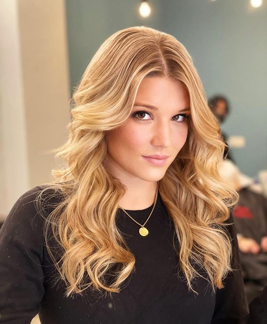 Warm honey blonde hair