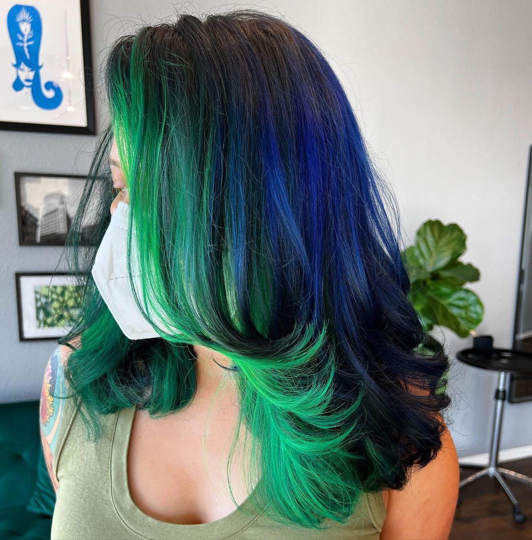 70s Style Haircut - Modern Hair Style