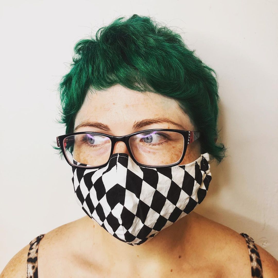 Emerald green for short hair